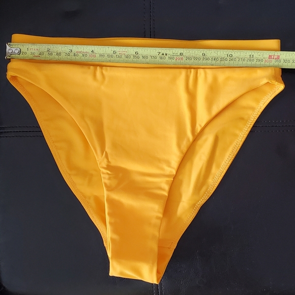 The Saltwater Collective - Celine Bottoms - Picture 4 of 5